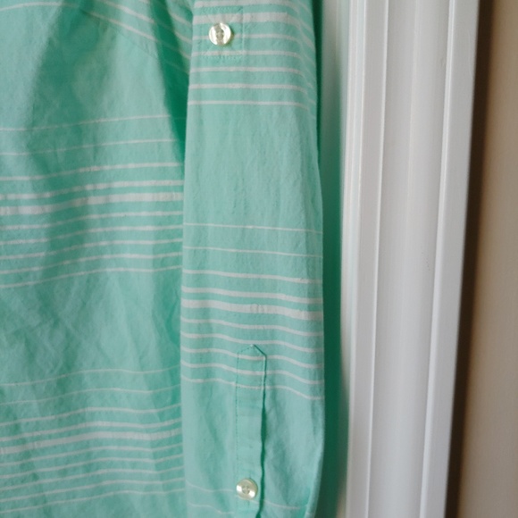 Vineyard Vines Button Down Collar Roll Tab Sleeve - Picture 7 of 8